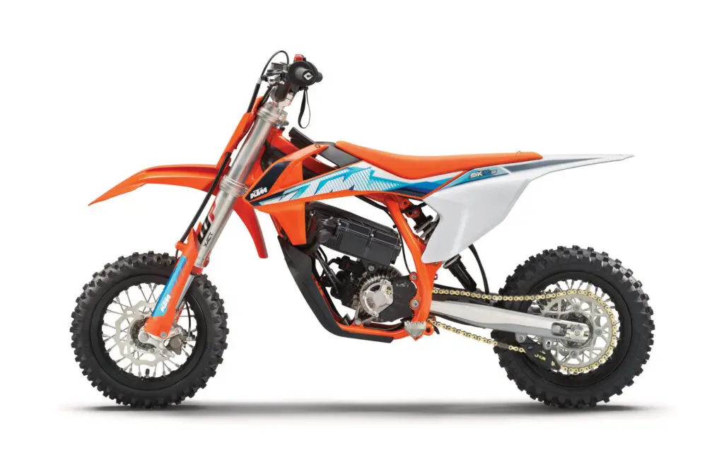 2023 KTM SX-E3