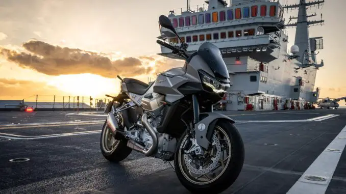 2023-Moto-Guzzi-V100-Mandello-Aviazione-Navale3 2023 Moto Guzzi V100 Mandello Aviazione Navale