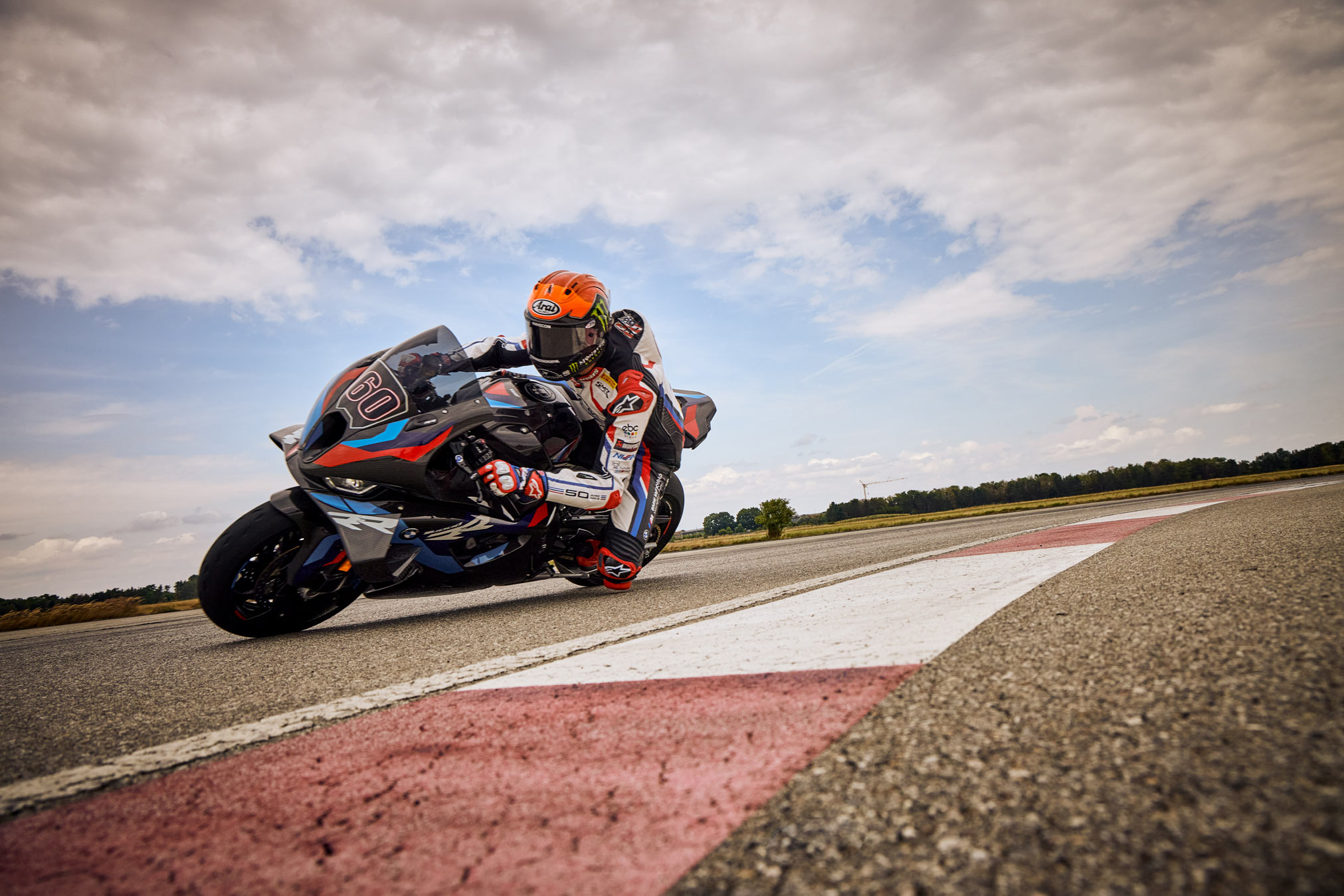 BMW m1000rr 2023