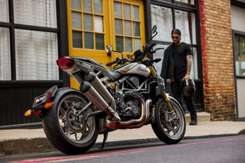 2023 Indian FTR R Carbon