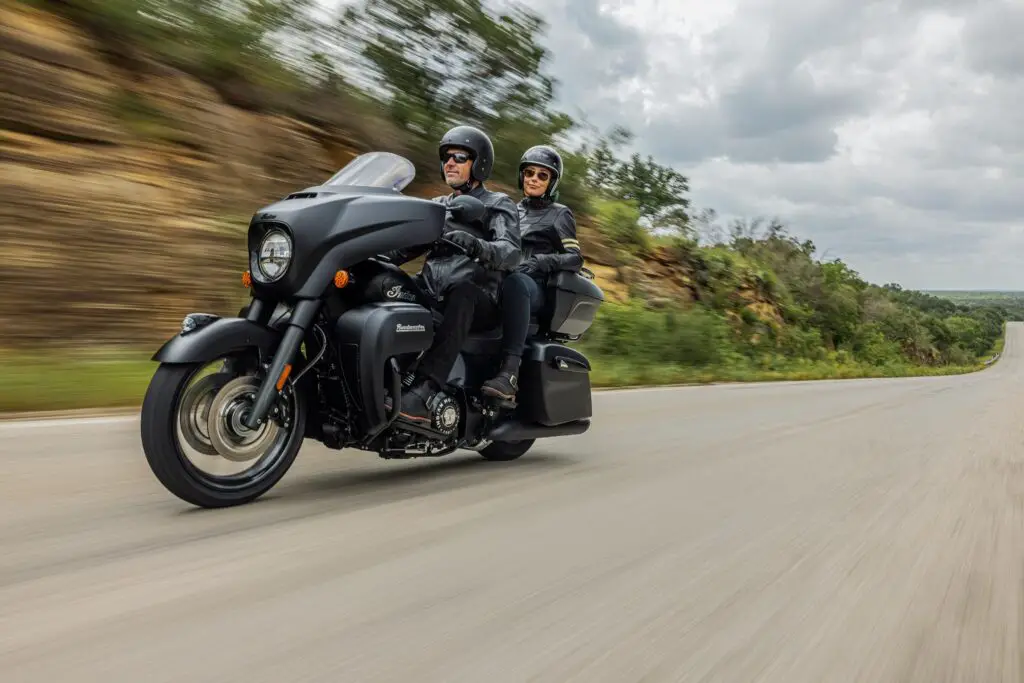 2023 Indian Roadmaster Dark Horse