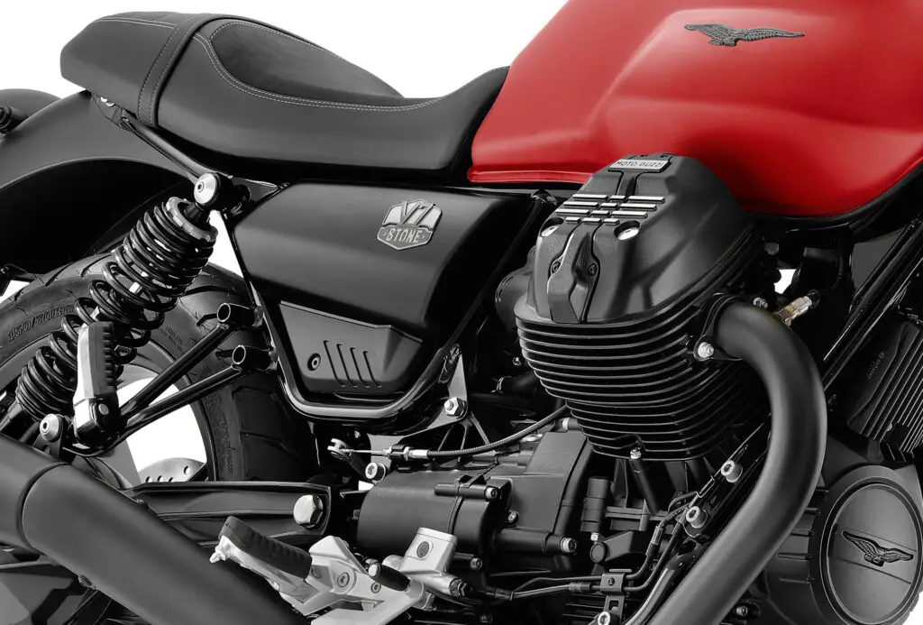 2023 Moto Guzzi V7 Stone