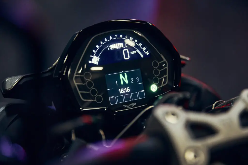 2023 Triumph Street Triple 765R