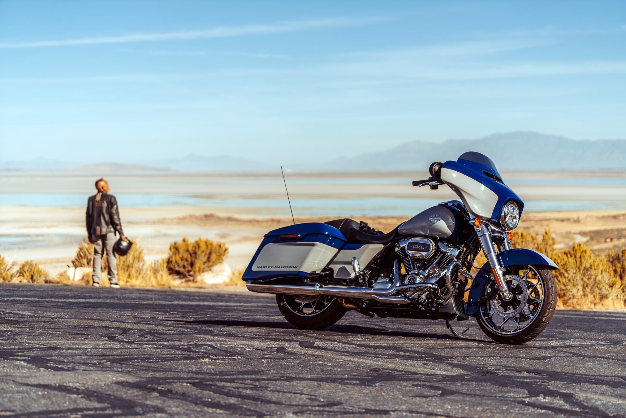 flhxs street glide