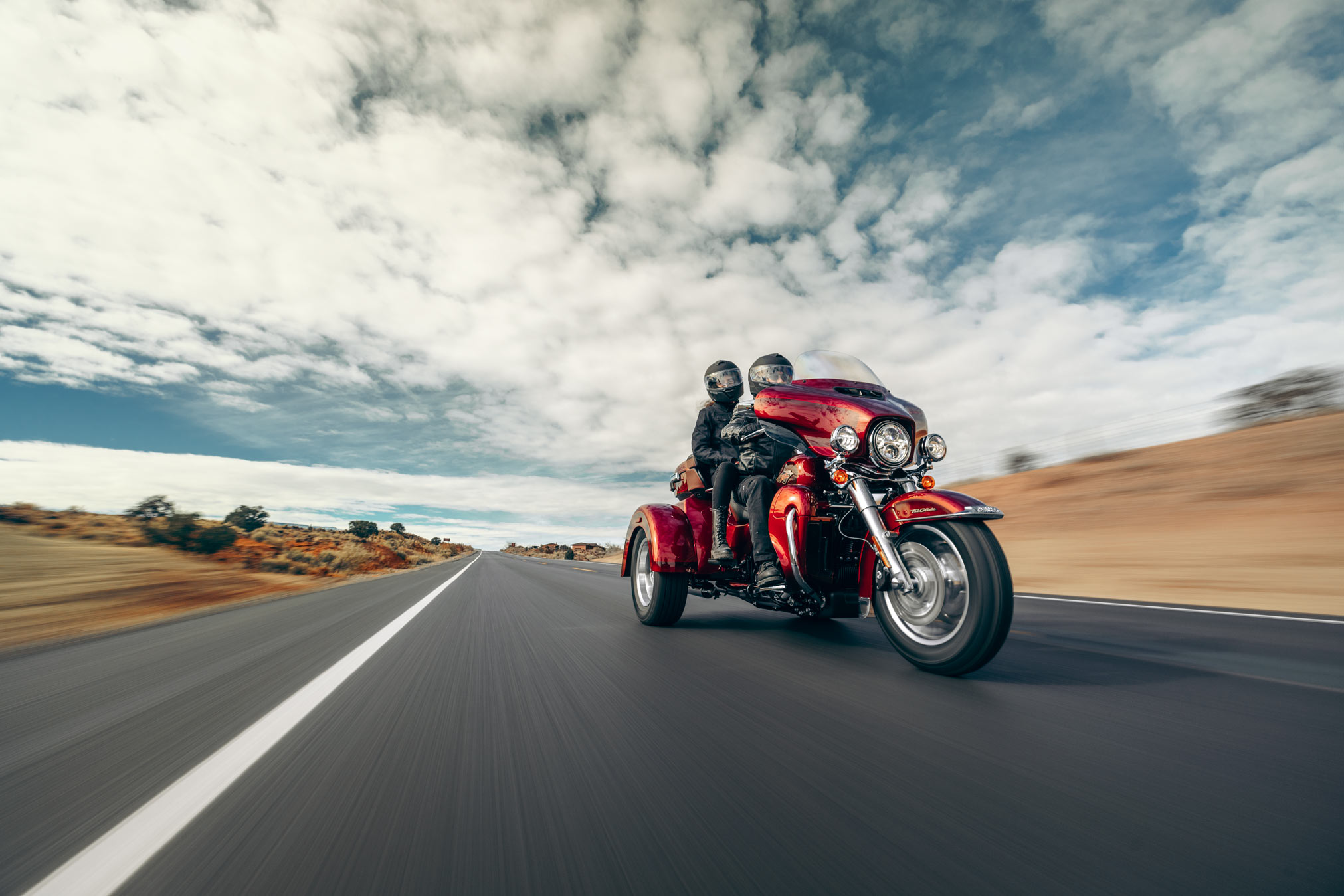 РњРѕС‚РѕС†РёРєР» Harley Davidson tri Glide Ultra