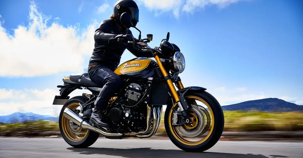 2023 Kawasaki Z900RS SE