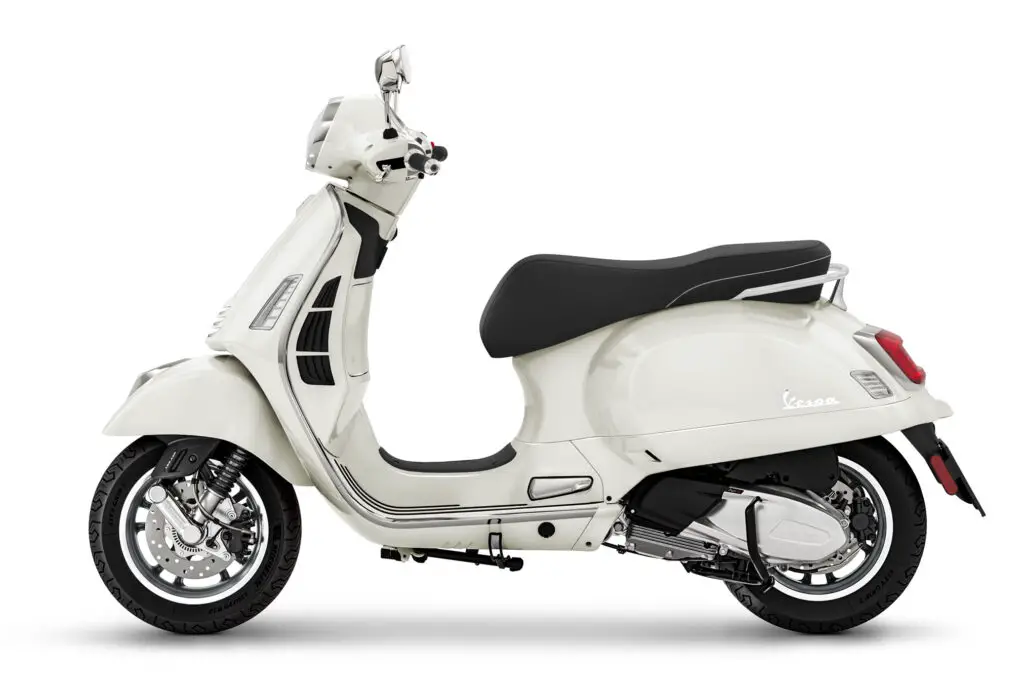 2023 Vespa GTS Super 300
