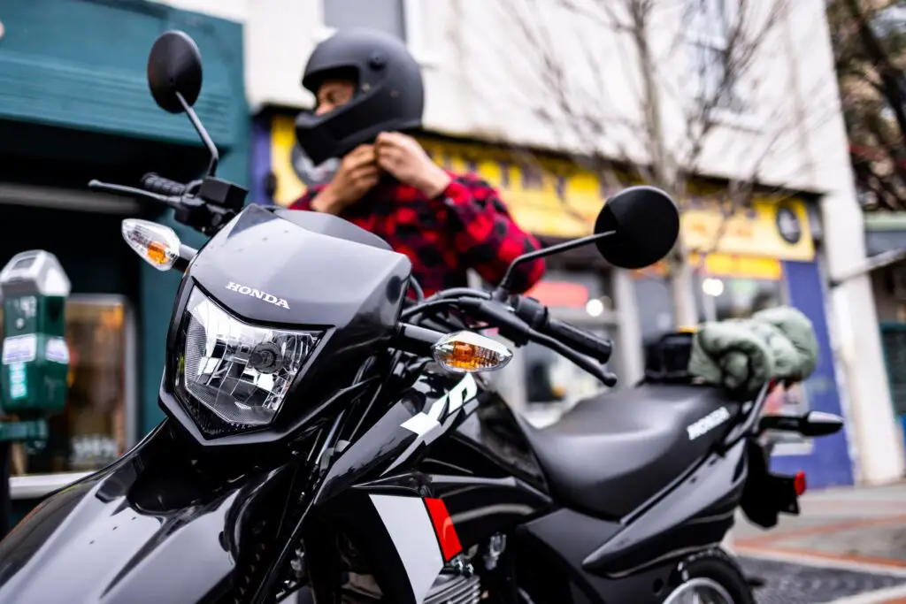 2023 Honda XR150L