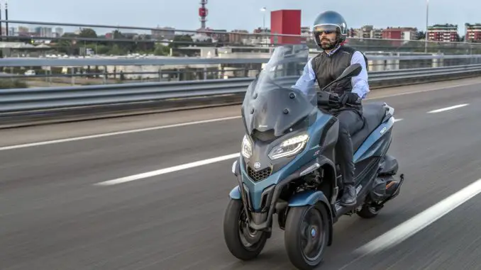 2023 Piaggio MP3 530 Exclusive