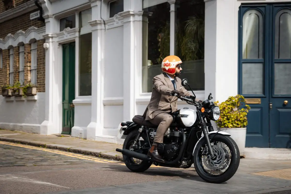 2023 Triumph Bonneville T120 Black DGR