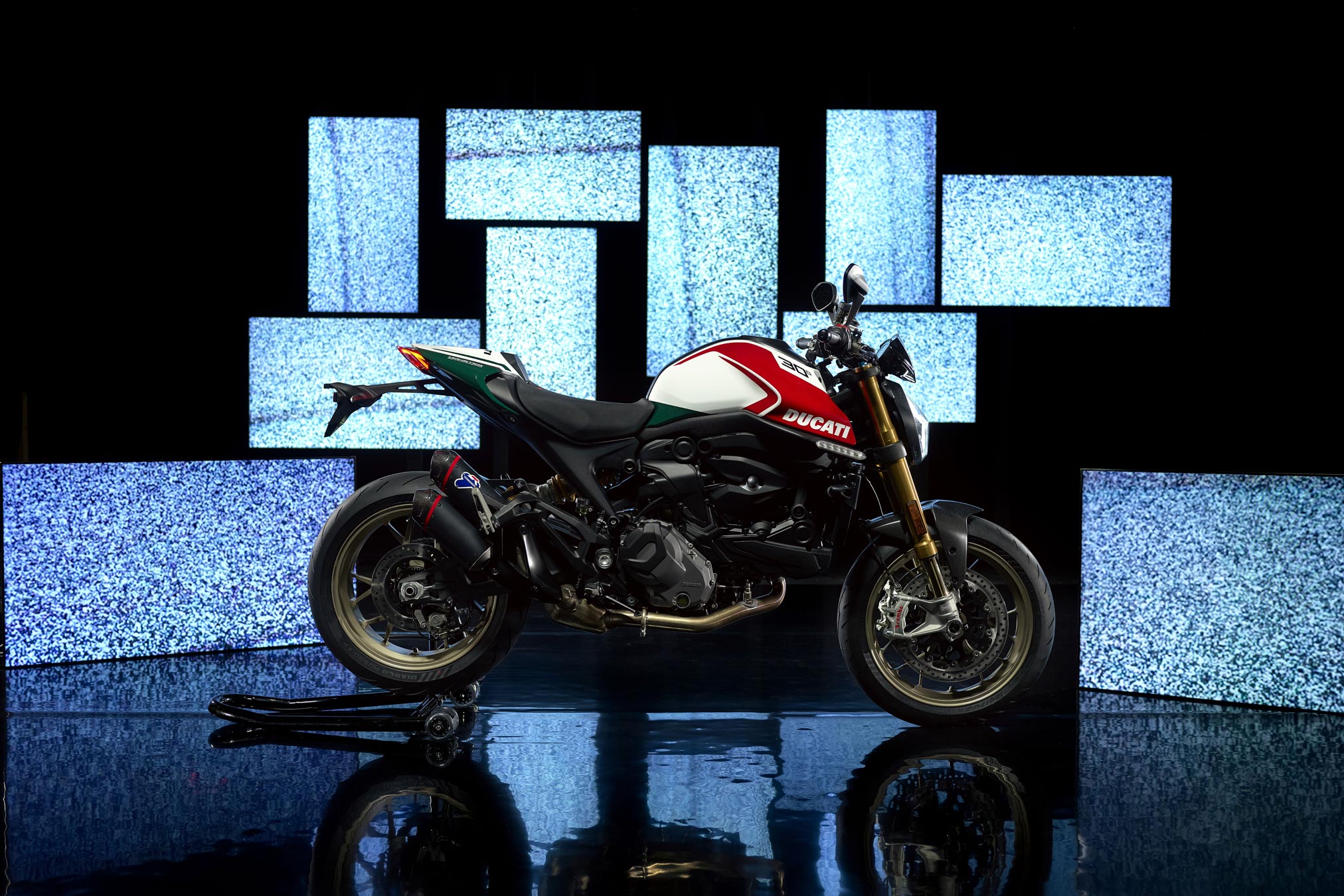 Ducati monster anniversario hotsell