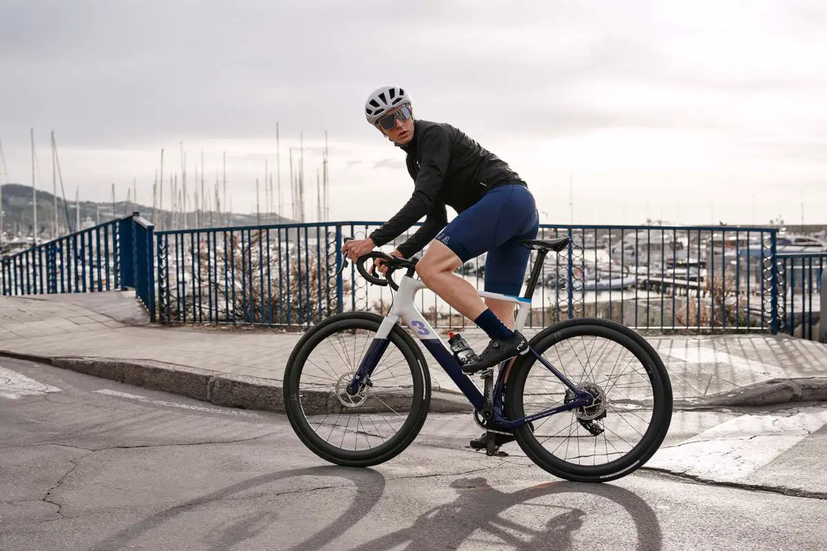 2024 BMW Exploro Road Electric