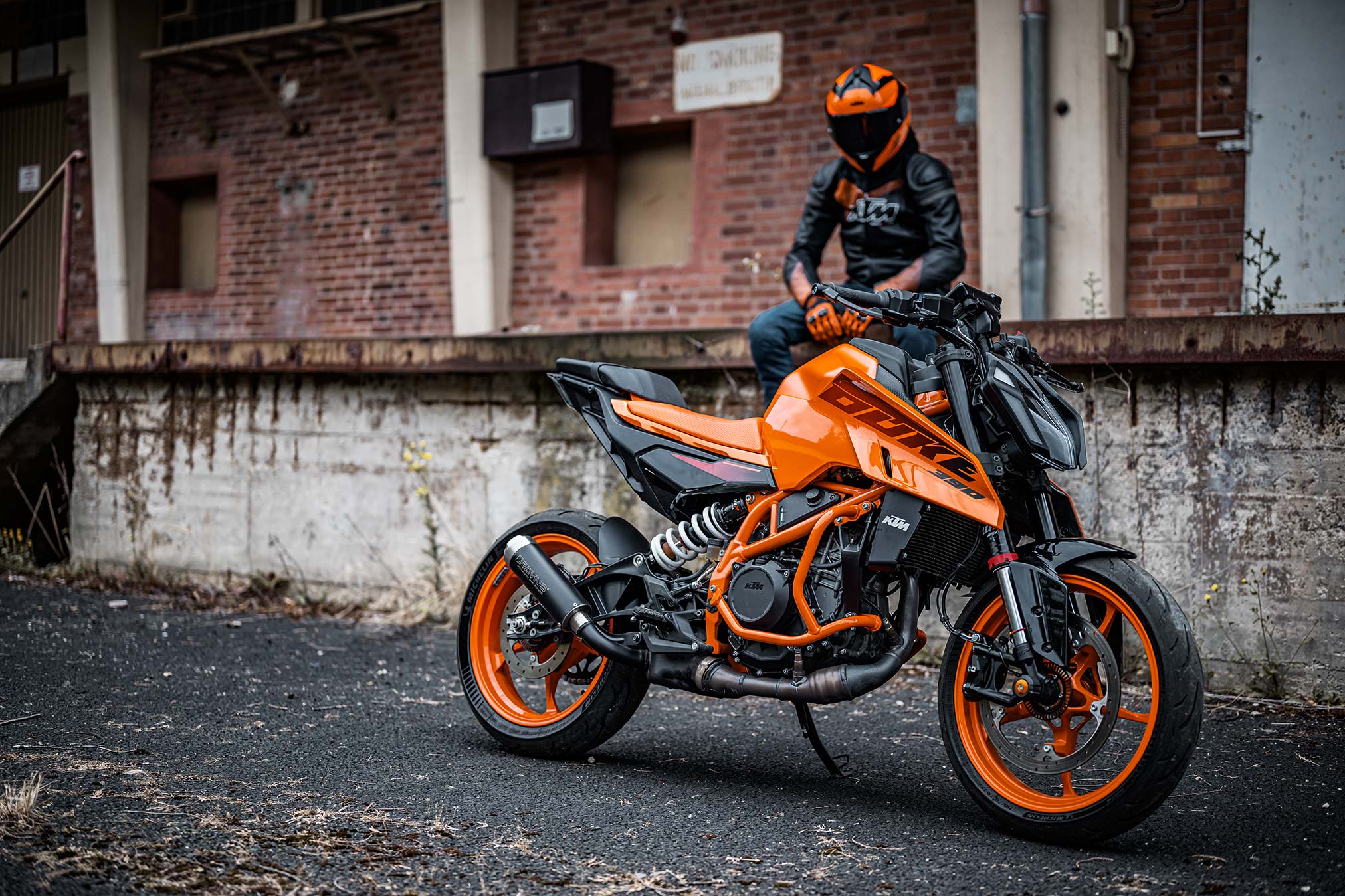 2024 KTM 390 Duke Guide Total Motorcycle 2024 KTM 390 Duke Guide Total Motorcycle