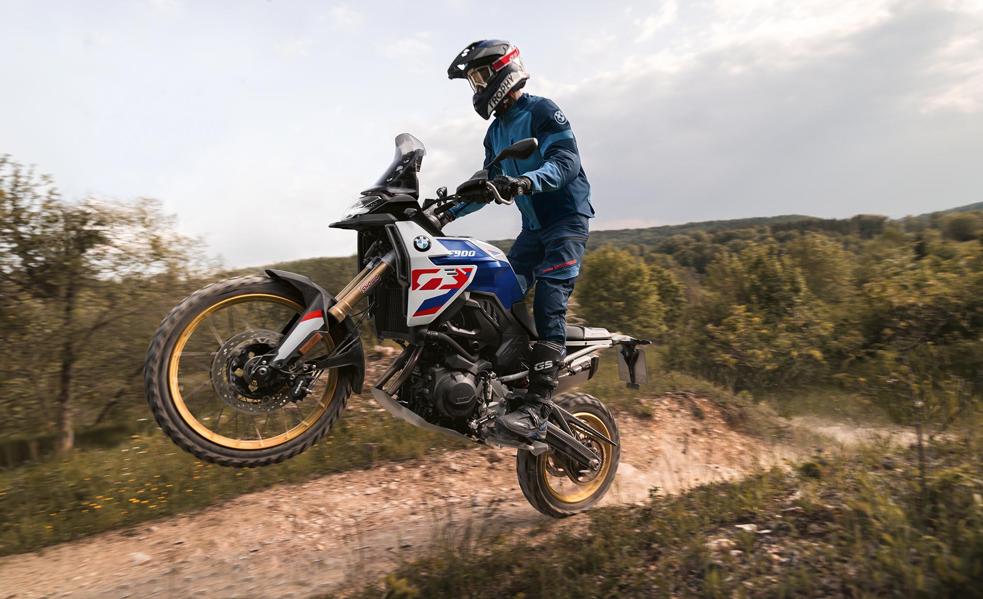 2024 BMW F900GS Guide • Total Motorcycle