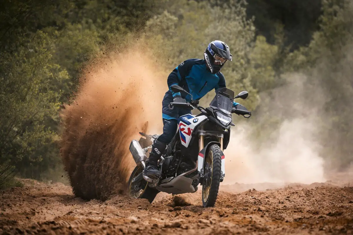 2024 BMW F900GS
