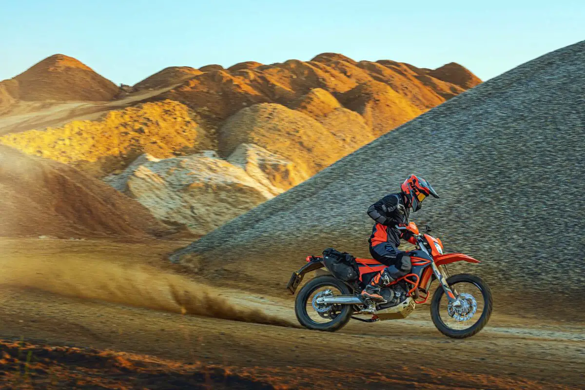 2024 KTM 690 Enduro R