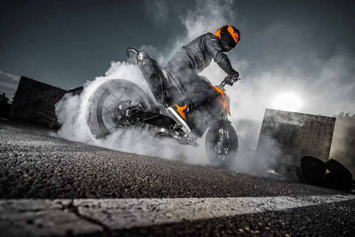 2024 KTM 790 Duke