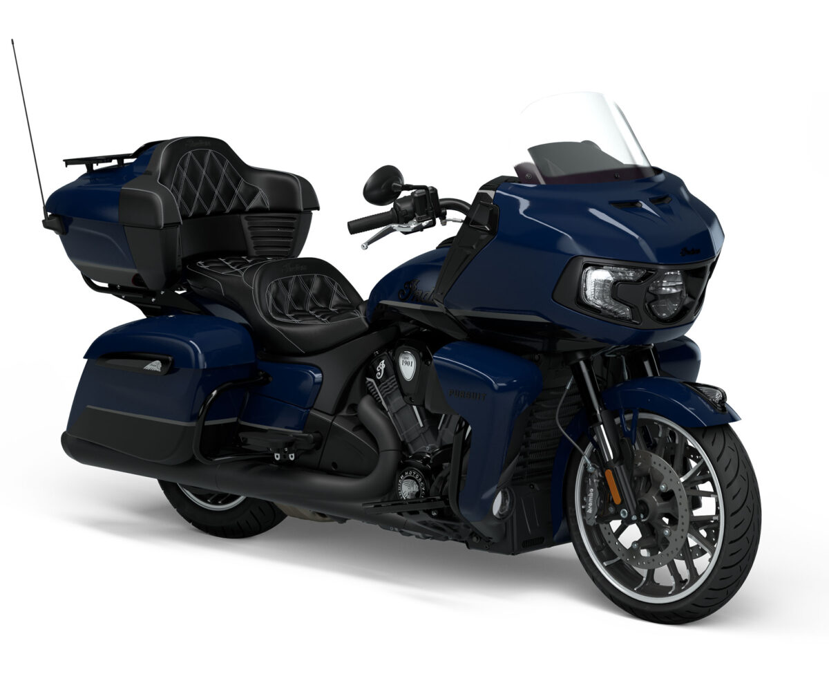2024 Indian Pursuit Dark Horse