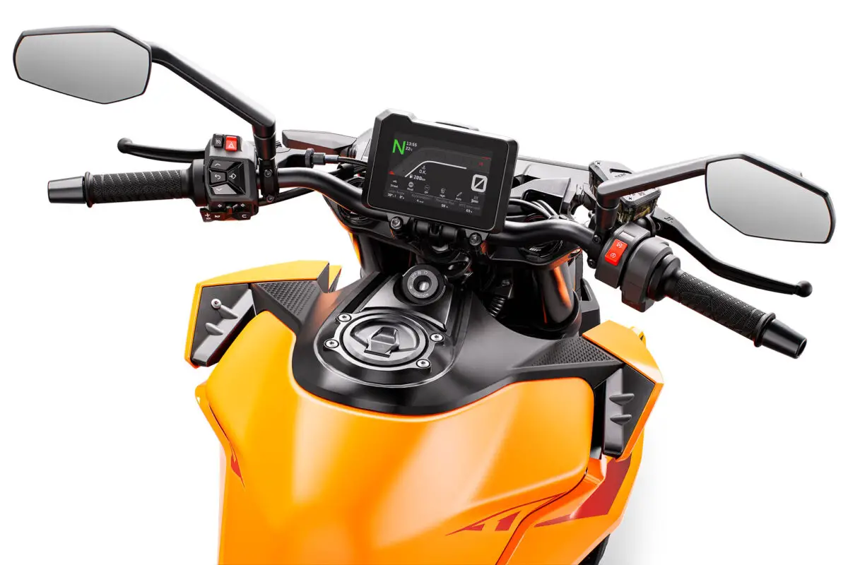 2024 KTM 990 Duke
