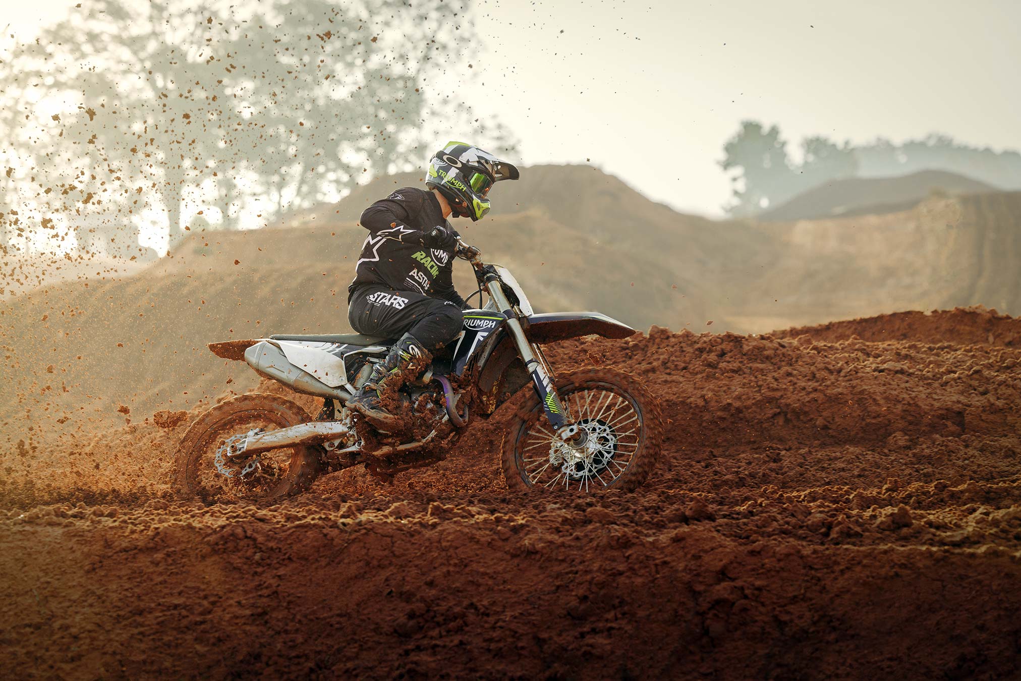 Watch Triumph's 250 Motocross Bike in Action