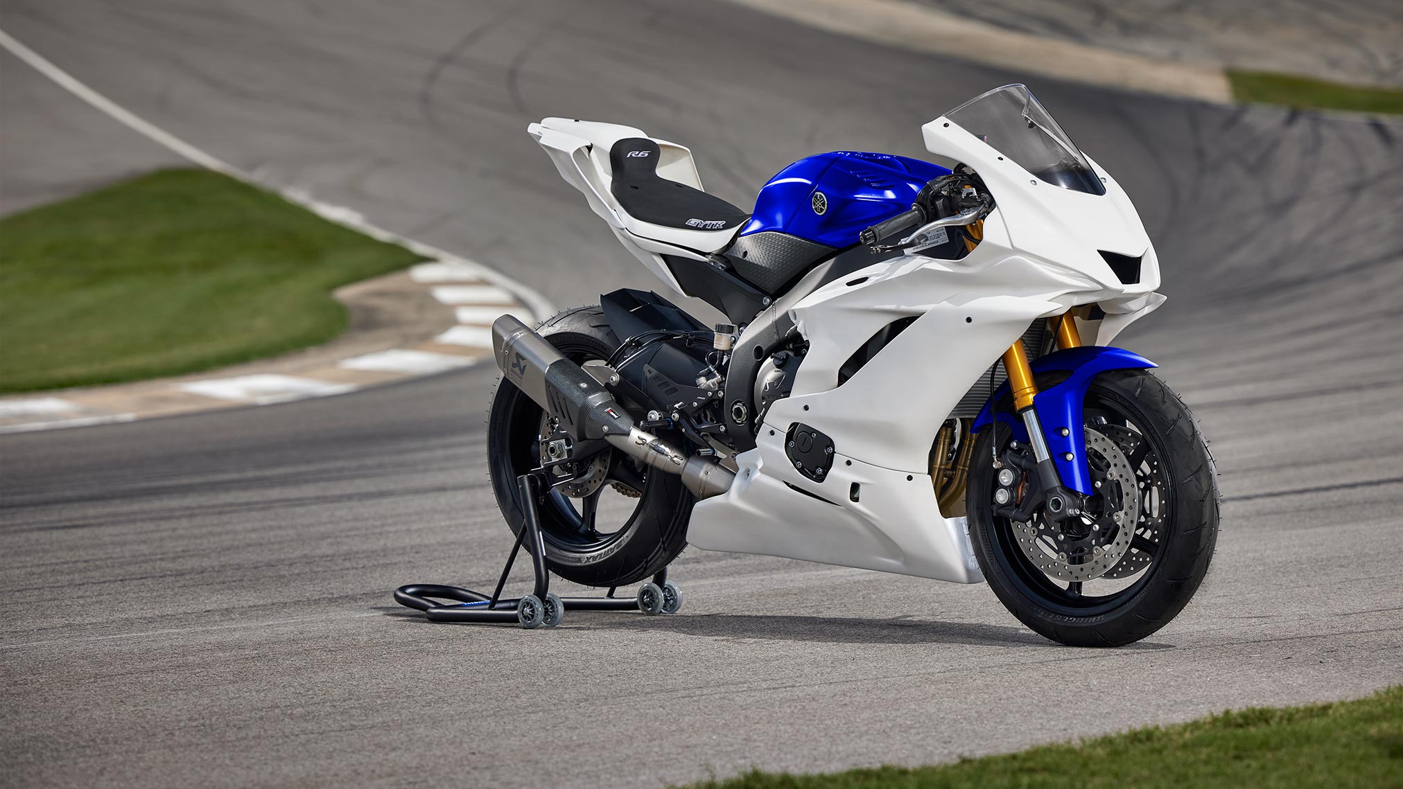 2024 Yamaha YZF-R6 Race Guide • Total Motorcycle