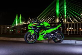 2024 Kawasaki Ninja 500 KRT Edition SE ABS