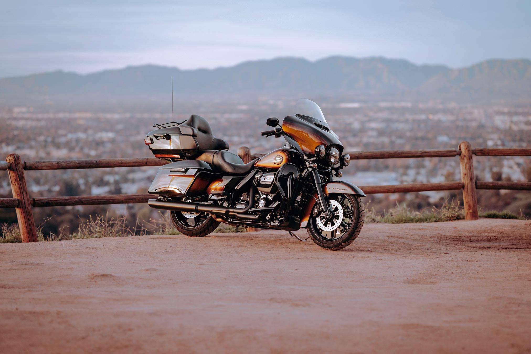 2024 HarleyDavidson Ultra Limited Tobacco Fade Guide • Total Motorcycle