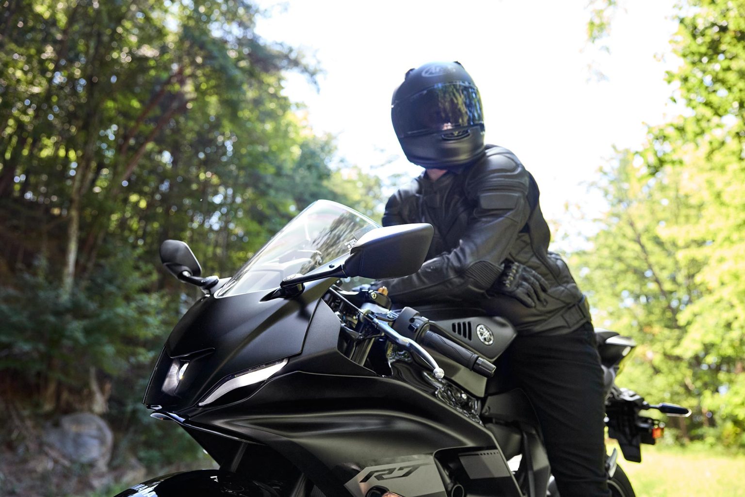 2025 Yamaha YZF-R7 Review | Total Motorcycle