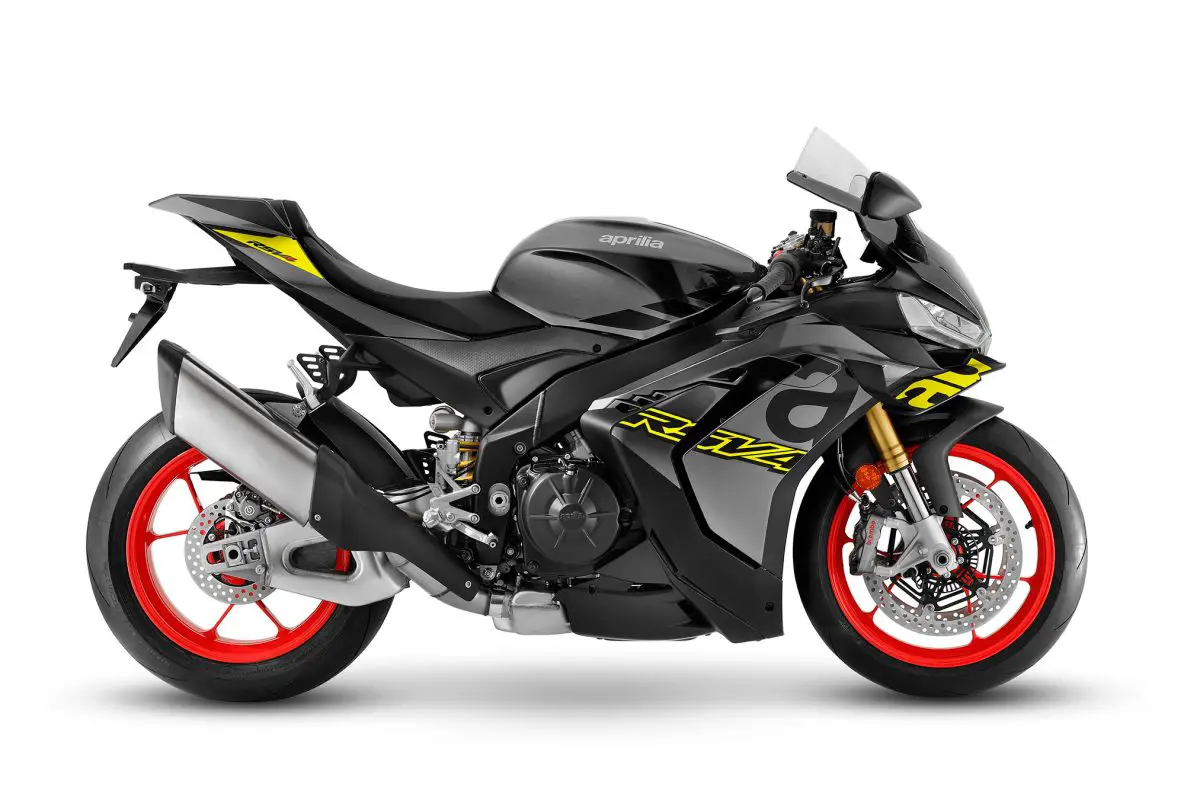 2025 Aprilia RSV4