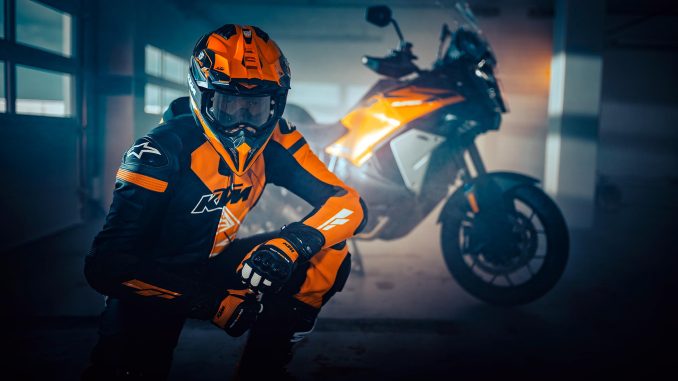 2025-KTM-1290-Super-Adventure-S-EVO2 2025 KTM 1390 Super Adventure S Evo