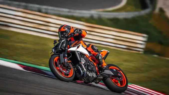 2025-KTM-990-Duke-R1 2025 KTM 990 Duke R