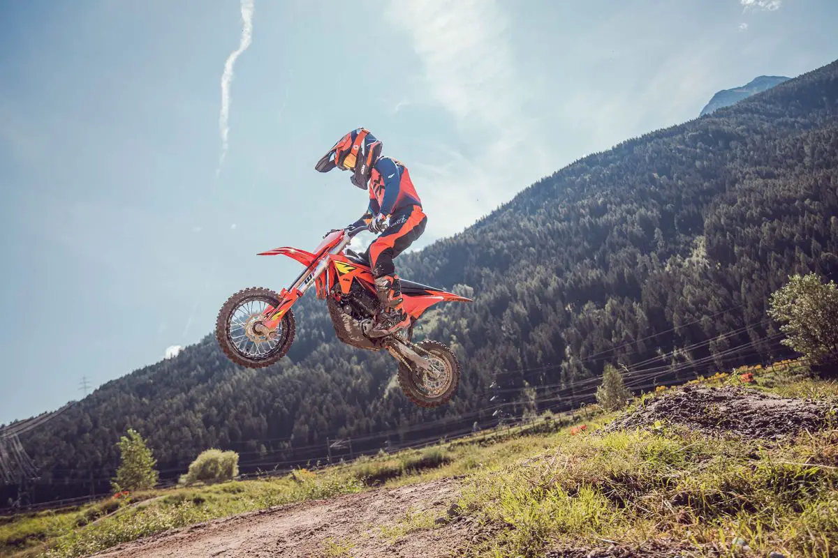 2025 KTM SX-E5