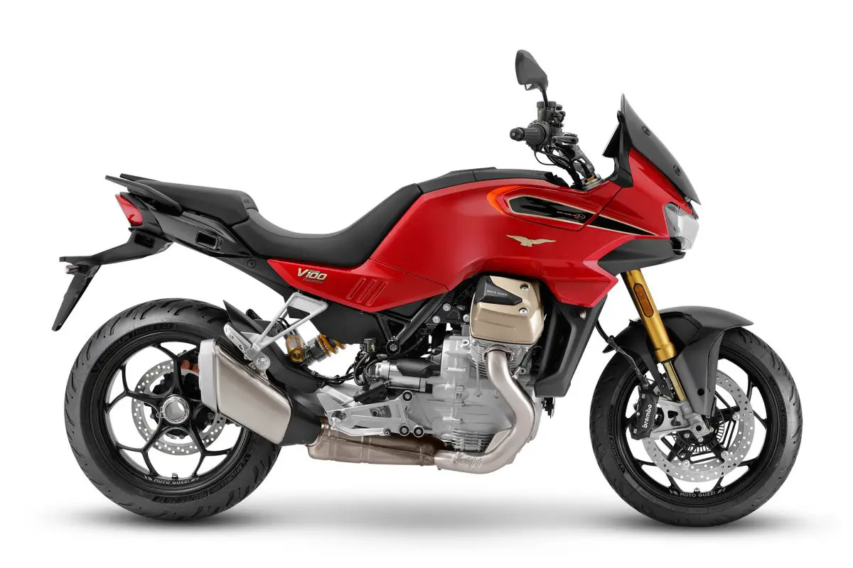 2025 Moto Guzzi V100 Mandello Wind Tunnel
