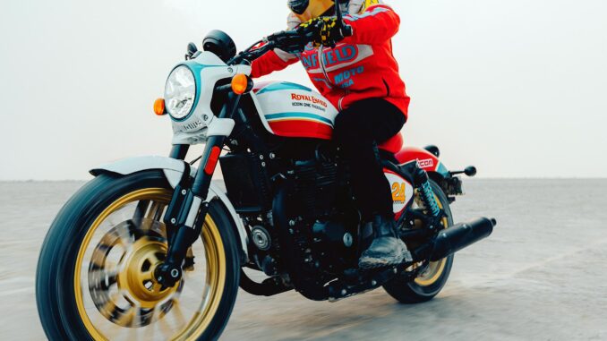 2025 Royal Enfield Shotgun 650 x Icon