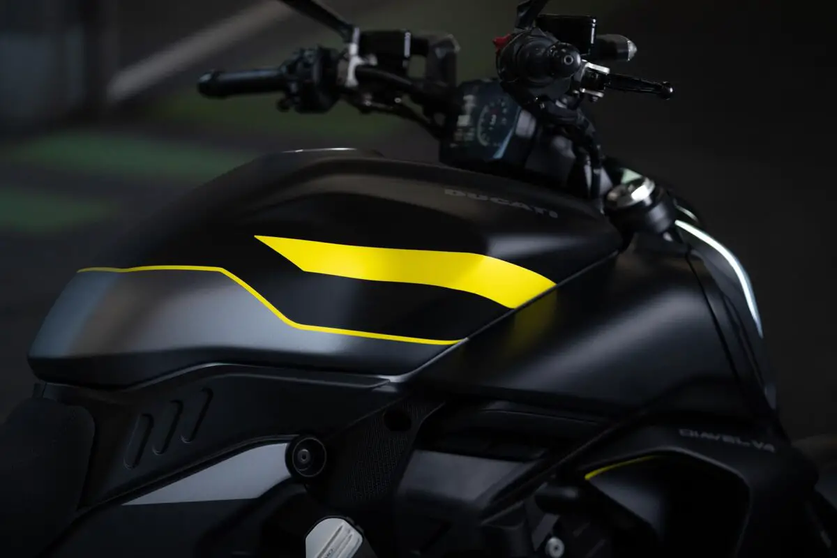 2026 Ducati Diavel V4