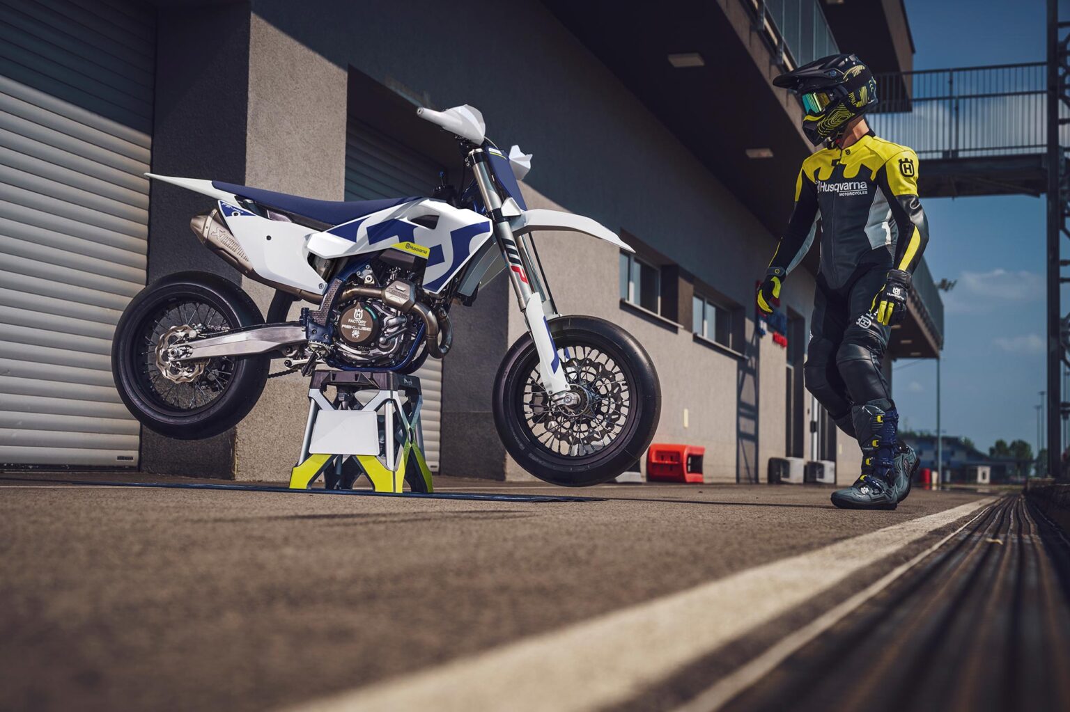 Photo inspiration: Visual Reference: 2026 Husqvarna Fs450 Review