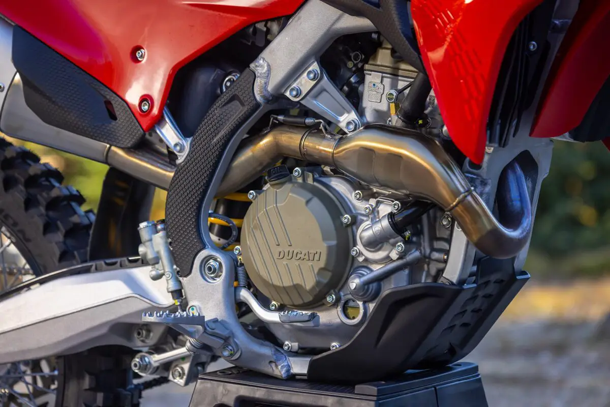 2026 Ducati Desmo450 EDX