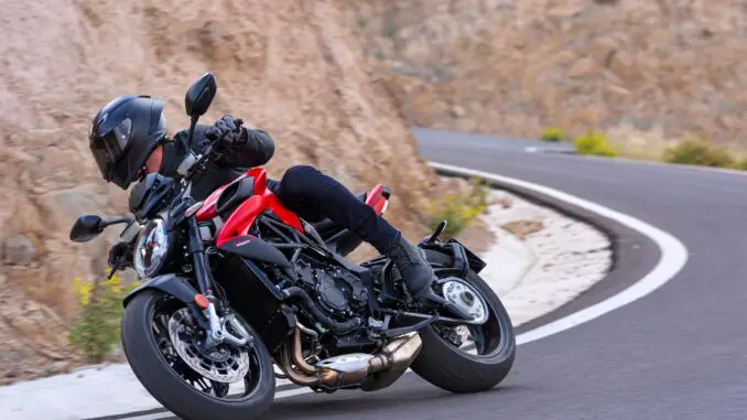 2026-MV-Agusta-Brutale-800b 2026 MV Agusta Brutale 800