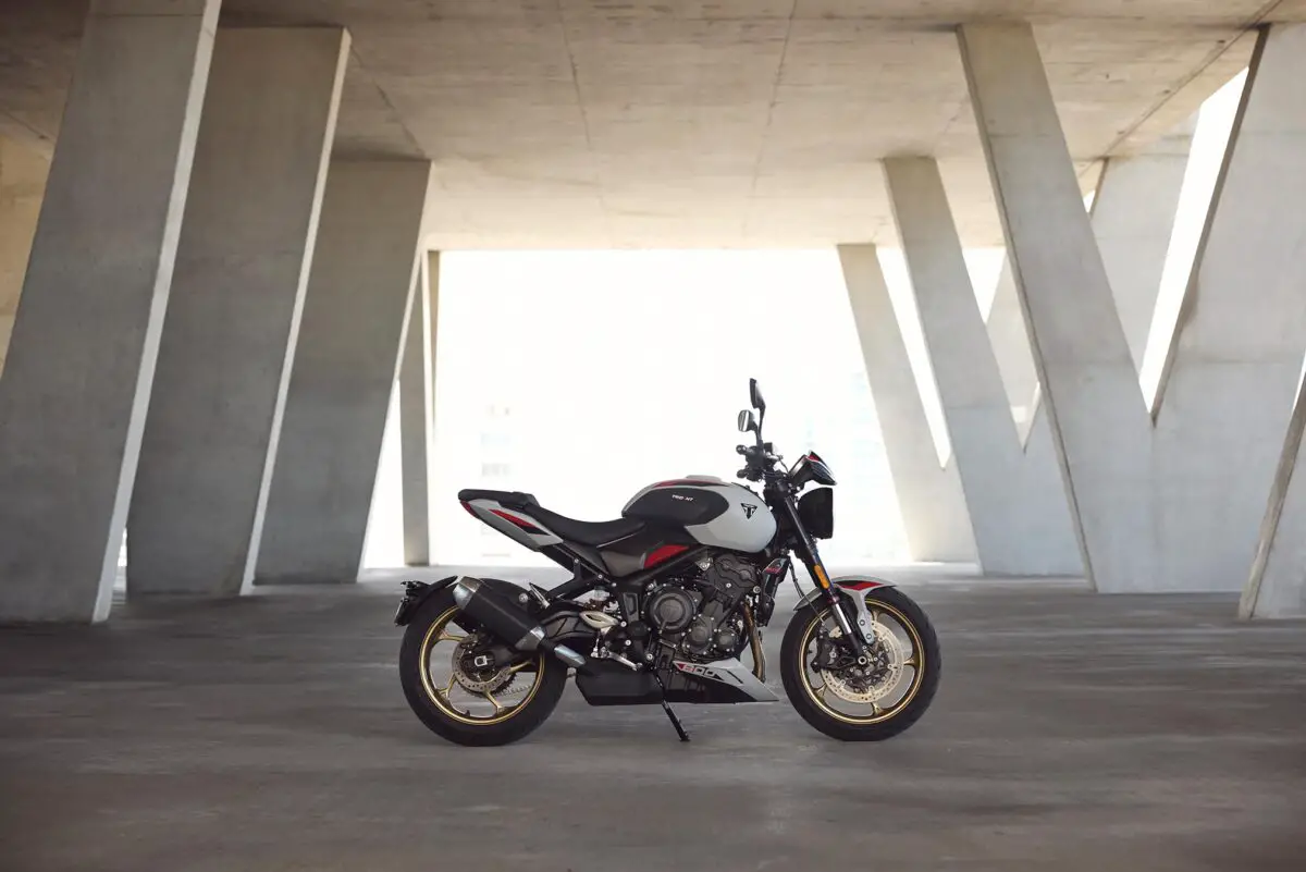 2026 Triumph Trident 800