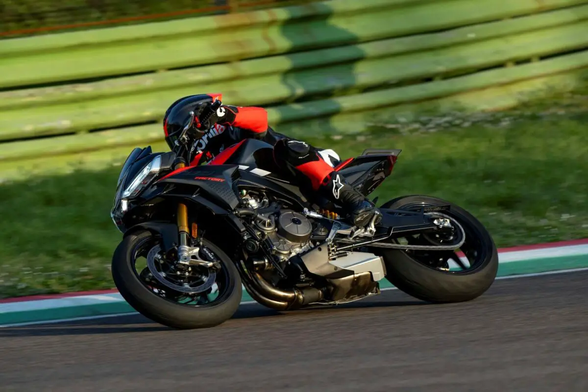 2026 Aprilia Tuono 660 Factory