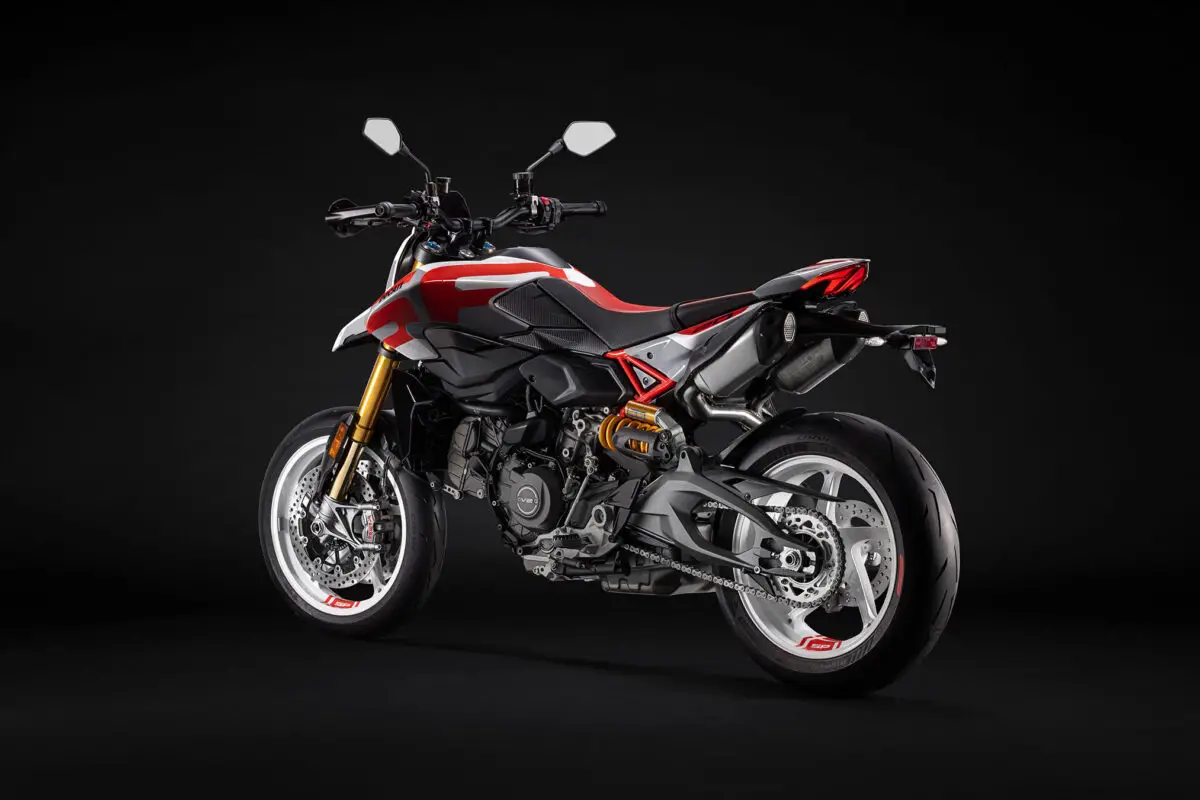 2026 Ducati Hypermotard v2 SP