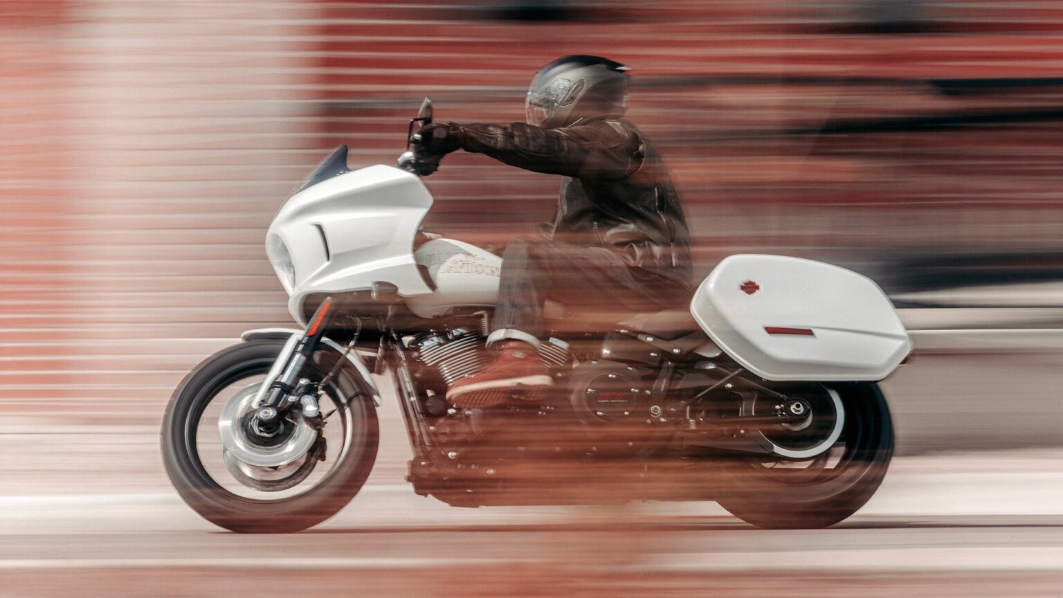 Low Rider Nutzi 2026 Harley-Davidson Low Rider ST Review | Total Motorcycle