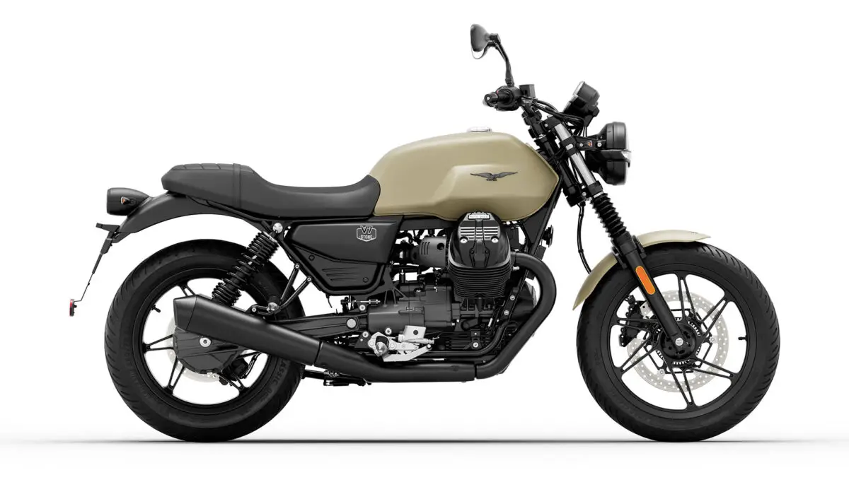2026 Moto Guzzi V7 Stone