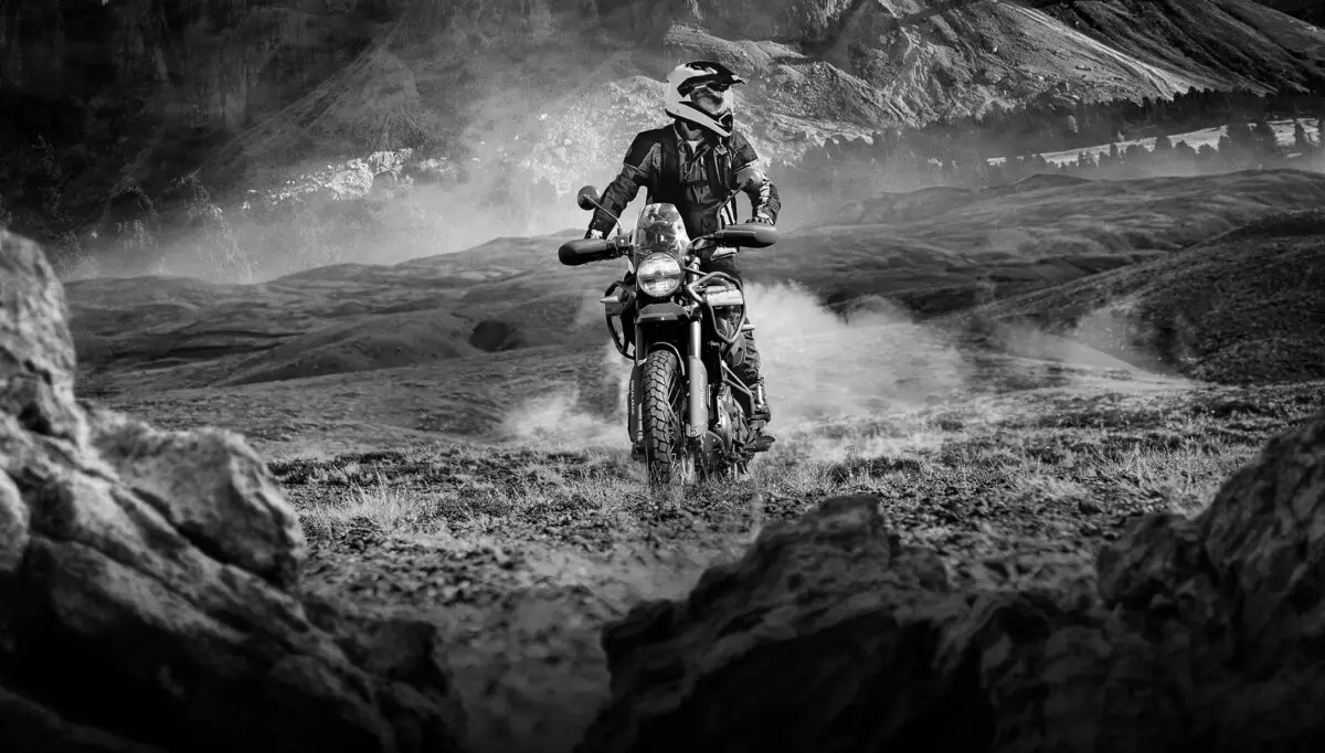 2026 Royal Enfield Himalayan 450 Black Mana