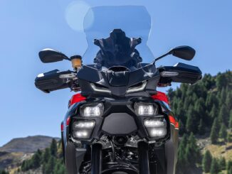 2026 Yamaha Tracer 9 Y-AMT