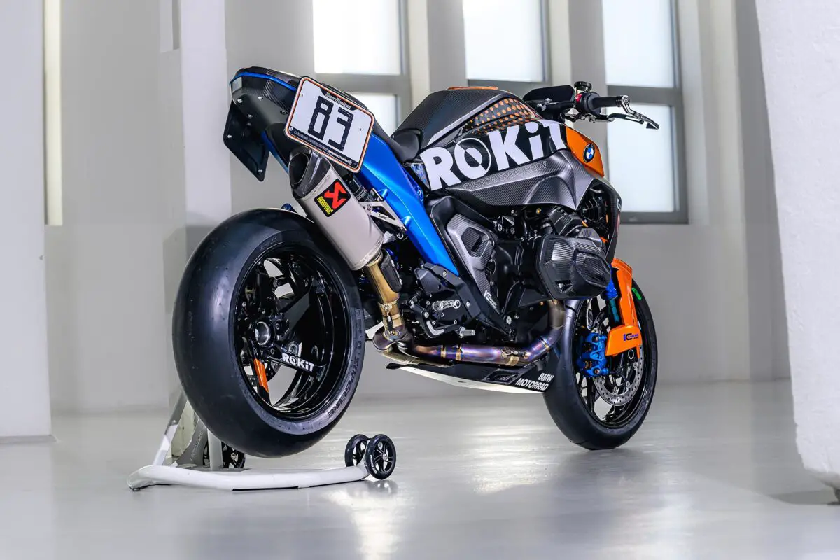 2026 BMW R1300R Superhooligan