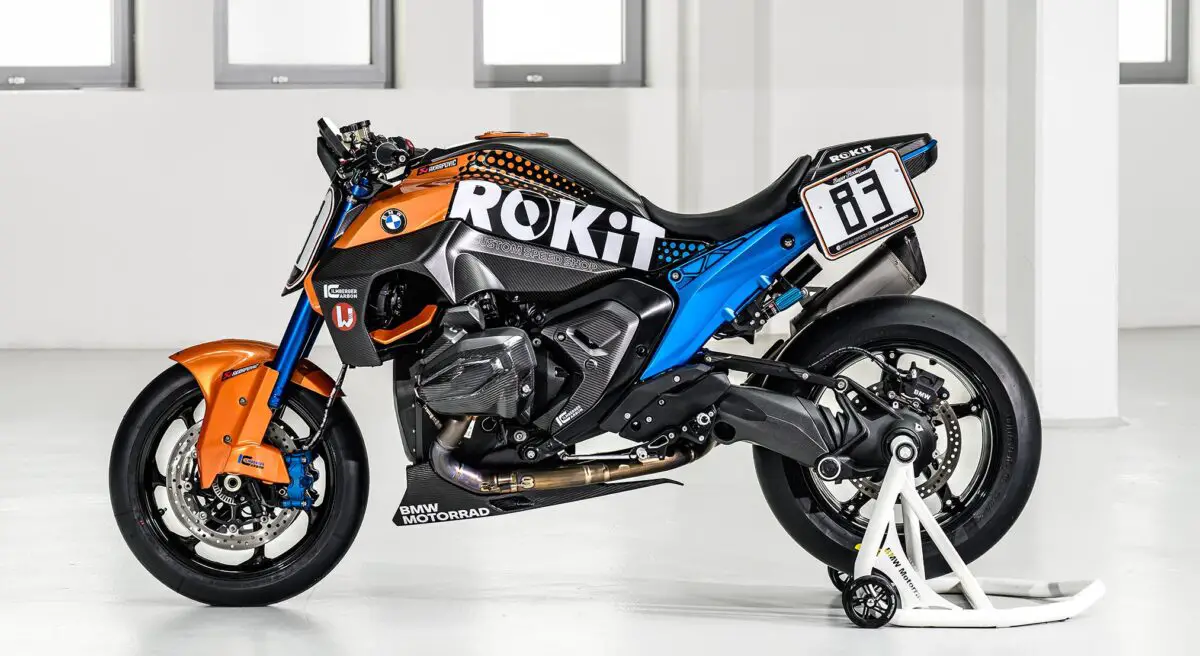 2026 BMW R1300R Superhooligan