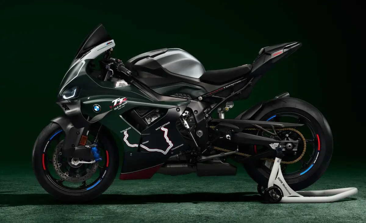 2027 BMW M1000RR Limited Edition Isle of Man TT