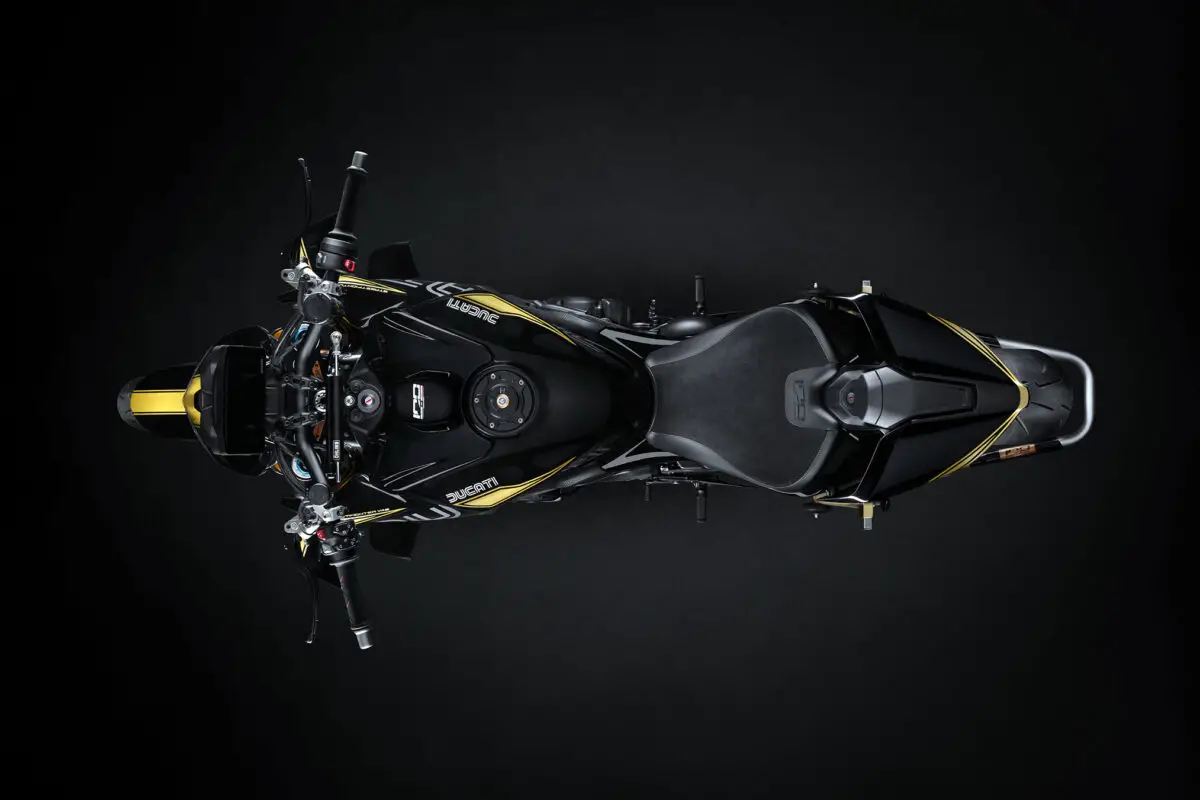 2027 Ducati Streetfighter v4 S 100