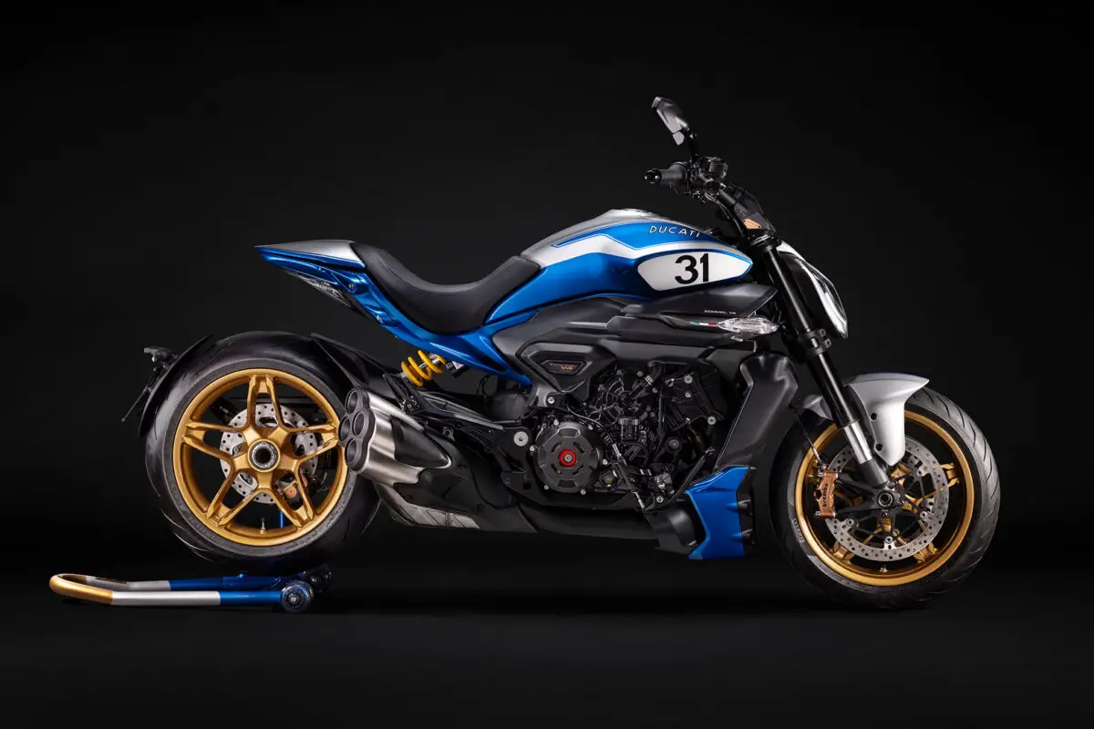 2027 Ducati XDiavel V4 100